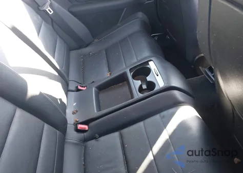 2011 Mercedes-Benz E 550 from USA, damaged, VIN WDDKJ7CB5BF107143